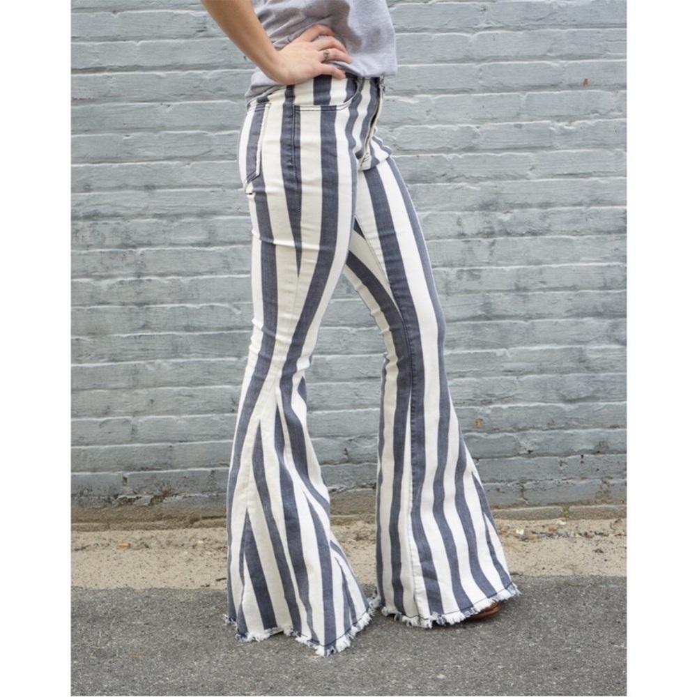 NWOT Lucky & Blessed Denim High Rise Jeans 10 Blue and White Stripes Flare